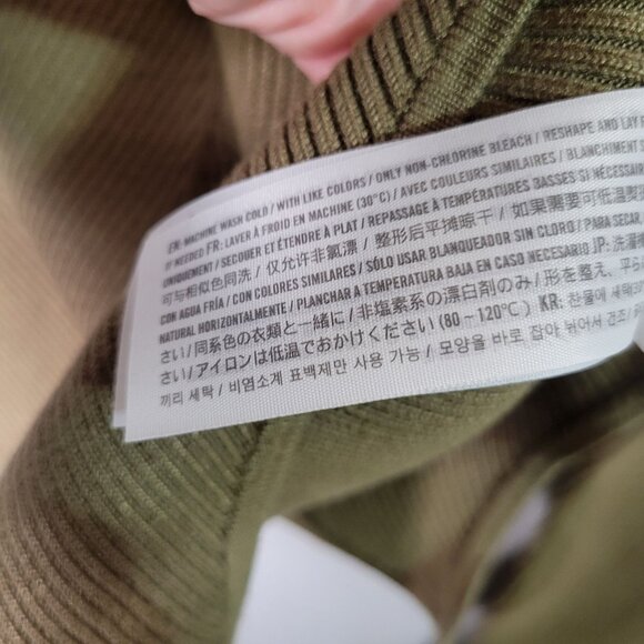 Abercrombie & Fitch Women's L Scoop Neck Rib Knit Bodysuit Olive Green Long Slee - Picture 3 of 6